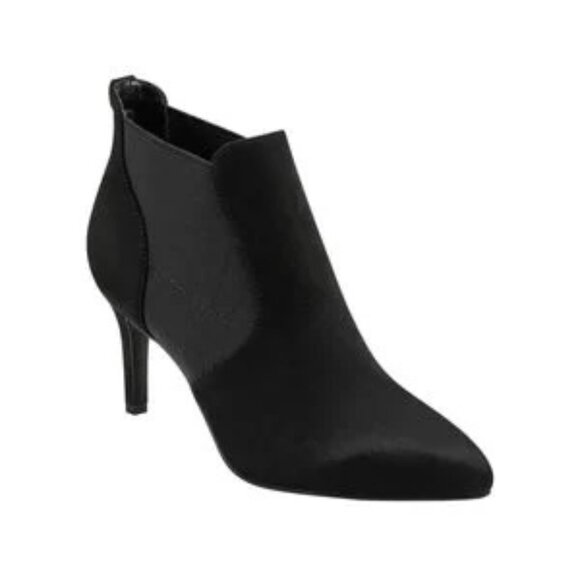 Bandolino Gallo 2 Black Faux Suede Bootie - Picture 1 of 1